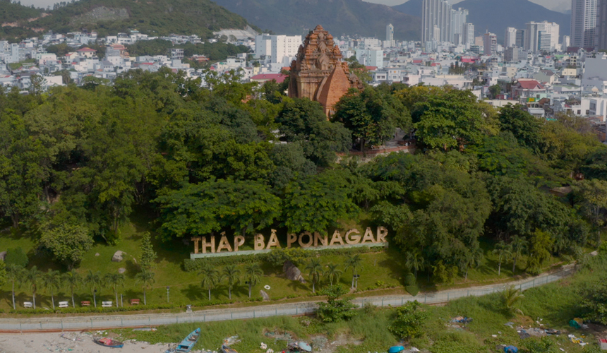 Tháp Bà Ponagar  4 - NhaTrang